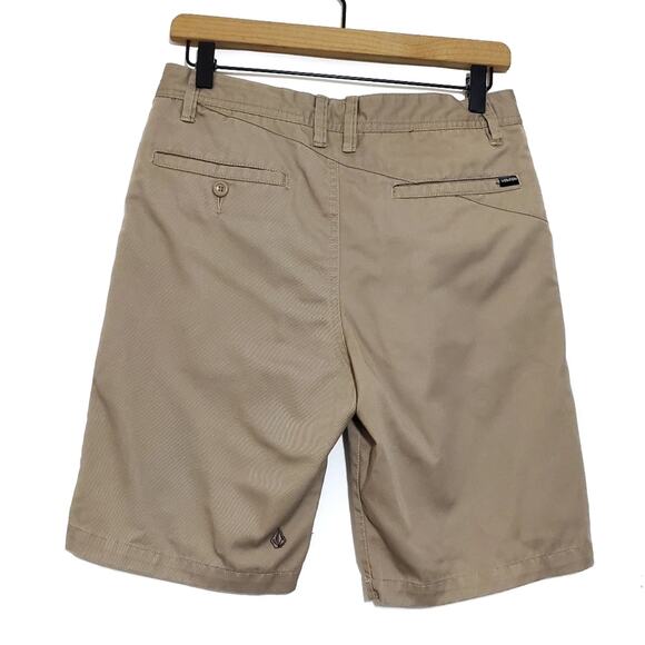 Volcom | Tan Khaki Chino Shorts 9" Inseam - Picture 2 of 8